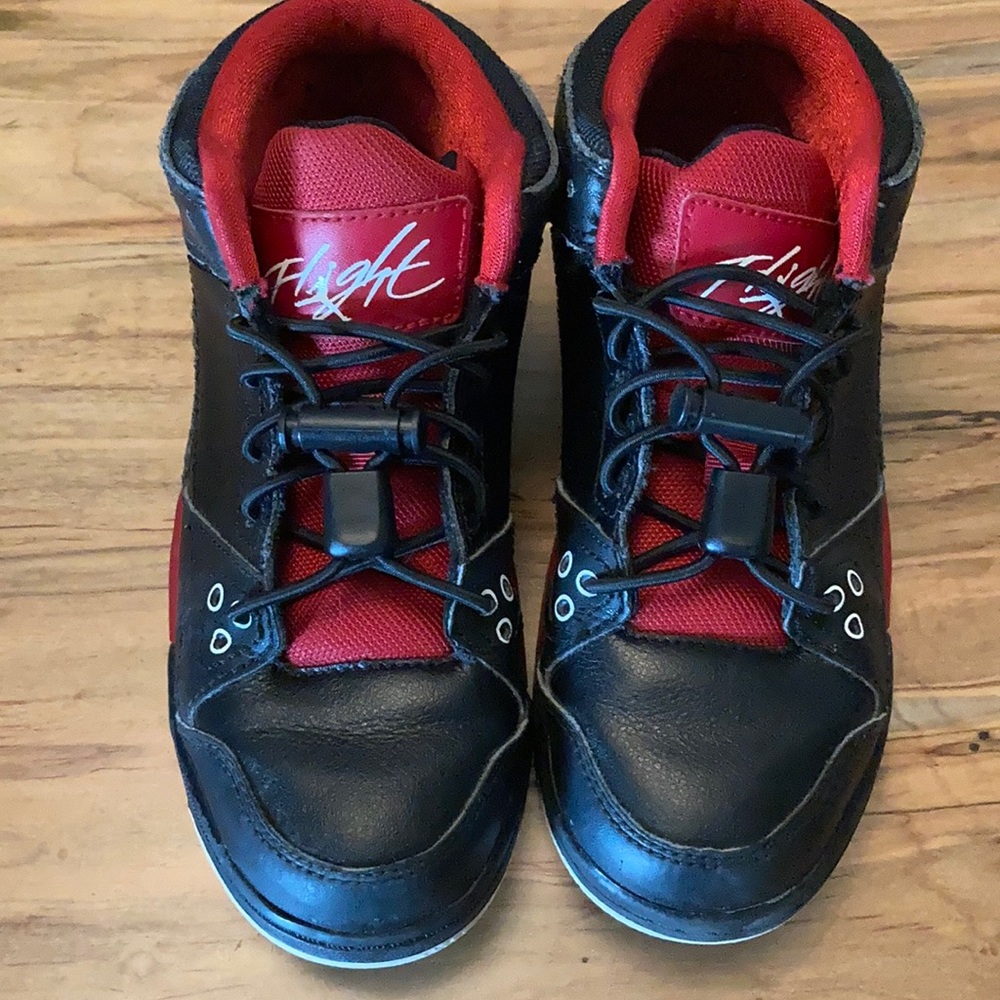 Jordan kids size 13 black/red good used condition